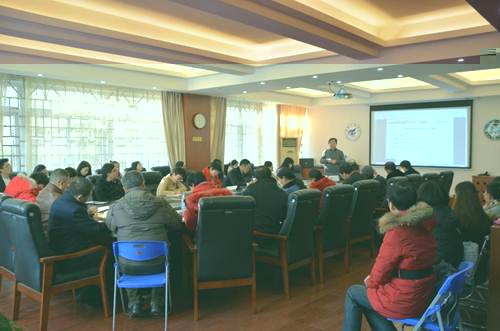 說明: http://glxy.glut.edu.cn/__local/8/52/32/5CD6629B699041536B2CDBEFA79_0610A420_15430.jpg