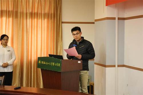 說明: http://glxy.glut.edu.cn/__local/0/91/70/EBA737D4D8F9A62457717254B75_CB992B9D_AA44.jpg