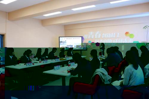 說明: http://glxy.glut.edu.cn/__local/6/B4/63/FE693C83942FEA6F78731DC1944_151766A6_DFCF.jpg