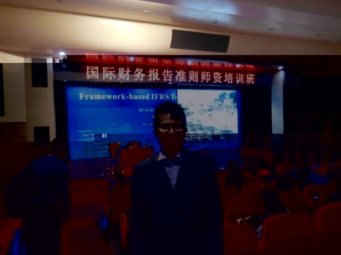 說明: http://glxy.glut.edu.cn/images/15/12/19/1bjijhjpob/yl3n_image002.jpg